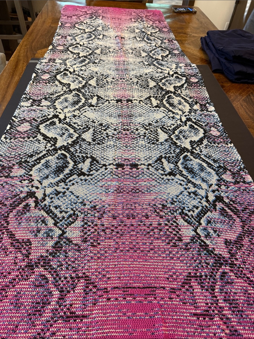 Magaschoni Pink Snake-Print Knit Wrap